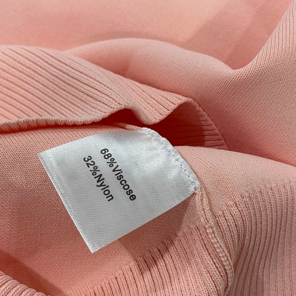 Aleeza Paris Pink Women's Crew Neck Sweater with knit flower detail size XSmall - Picture 5 of 5